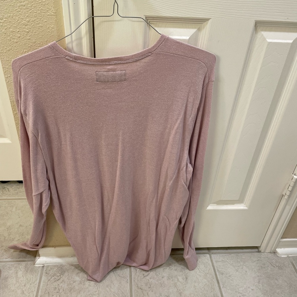 Men’s Abercrombie and Fitch Long Sleeve Shirt - Size XXL - Picture 2 of 3